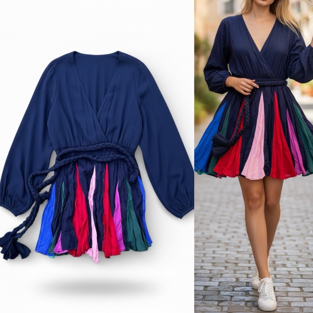 L'ATISTE
L'atiste Rainbow Mini Dress Size Large Very Good used condition